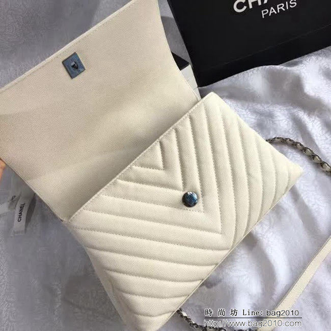 香奈兒CHANEL 92992 2018最新V字型 單手挽手提單肩包 DSC1980